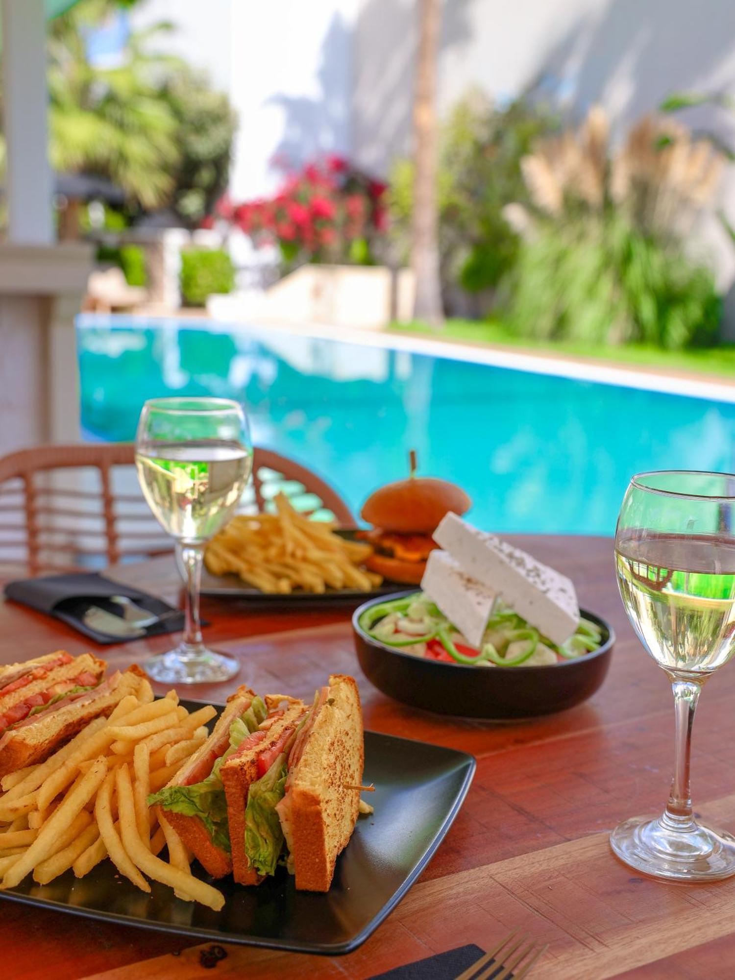 Vergina Apartments & Suites 玛利亚 外观 照片